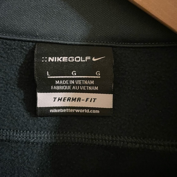 Nike Golf Jacket - Picture 3 of 6